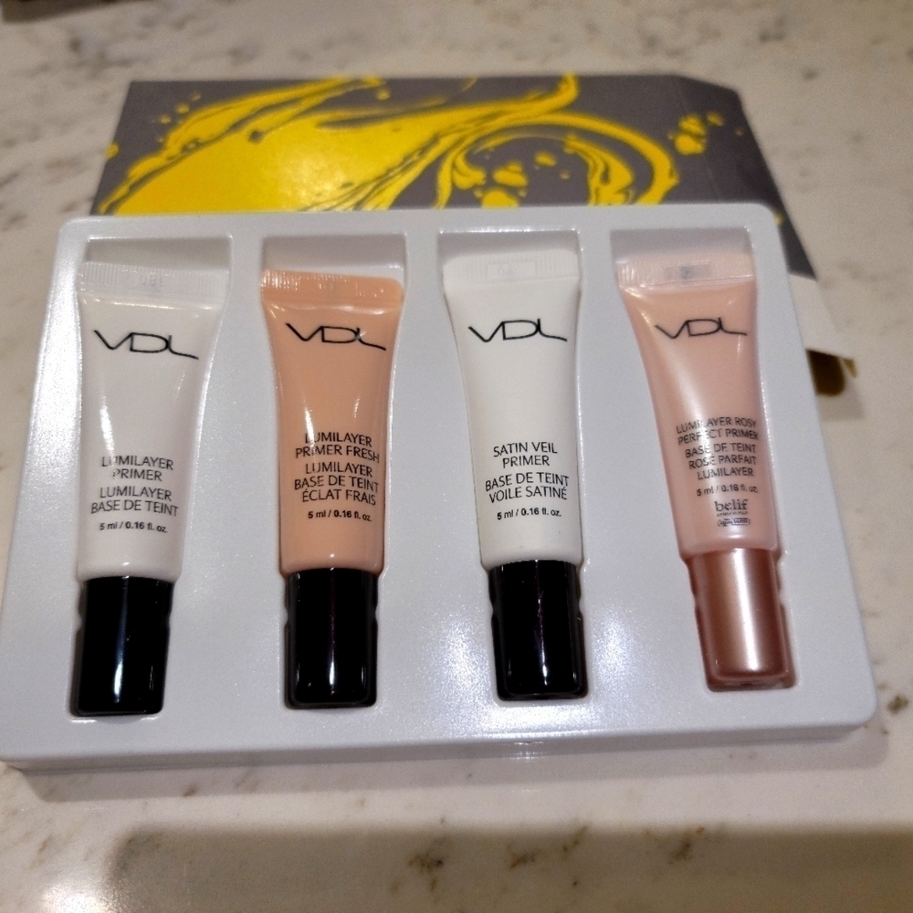 VDL+Pantone Avon Skin Illuminating Primer Trial Kit